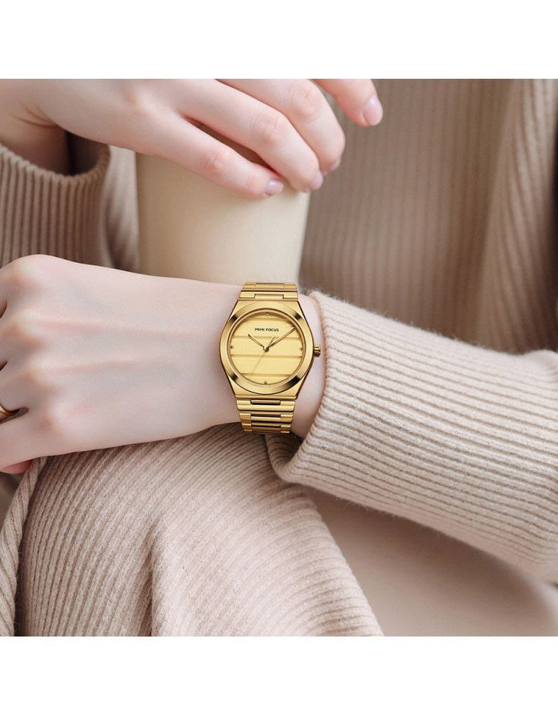 ساعات  النساء