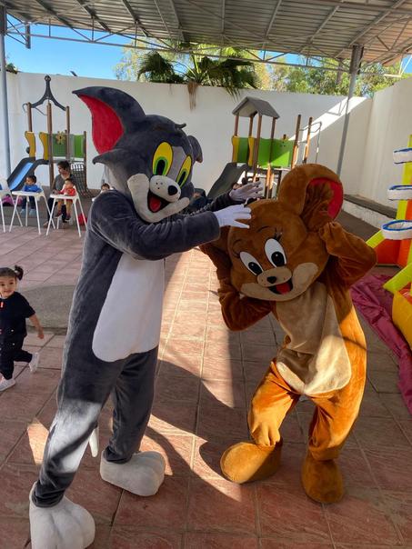 Mascotte شخصيات كرتونية