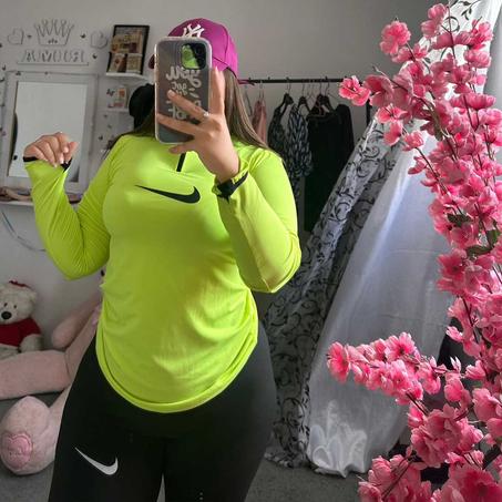 اونصومبل نايك