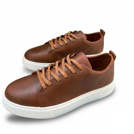 سنيكرز جلد لون "طابا" (Tabac) - نعل أبيض