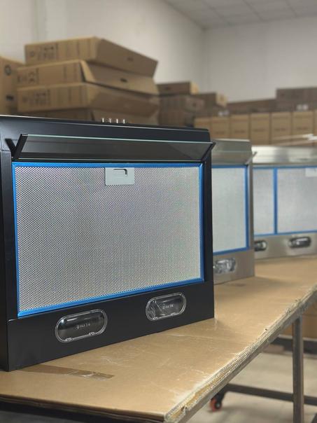 شفاط مطبخ جداري من Technoflamme – تصميم أنيق وقوة شفط عالية + توصيل مجاني