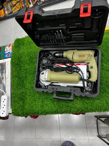 chignole et tronçonneuse