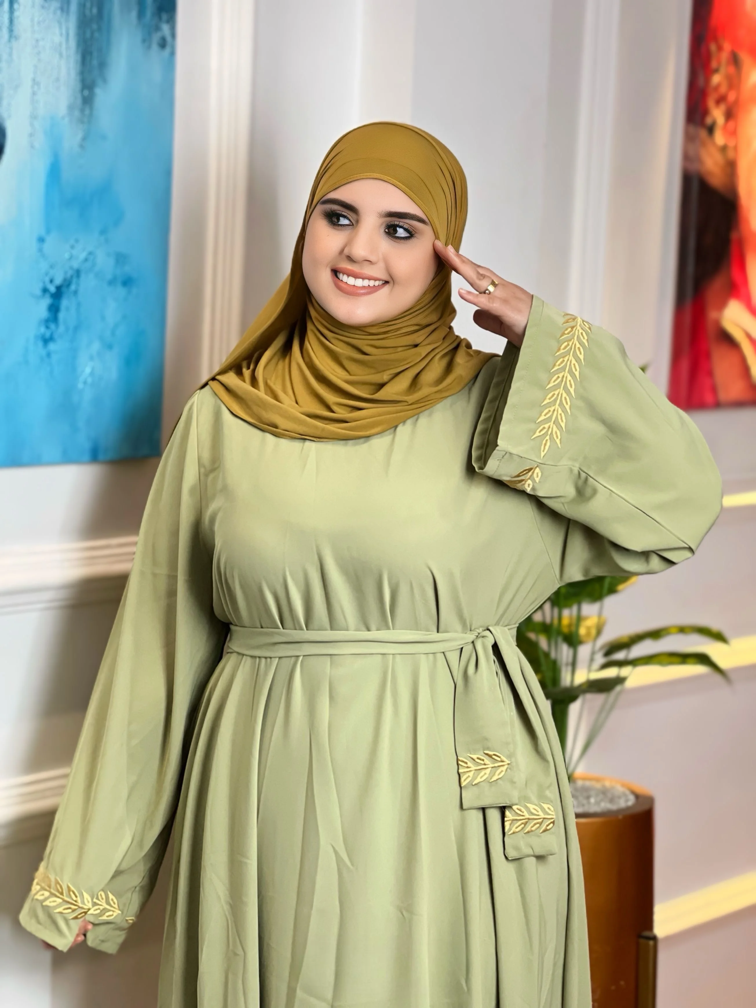 ✨ كسوة  بطرزة راقية أنيقة – إطلالة محتشمة بلمسة عصرية