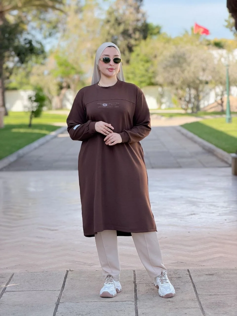 🌸 طقم الربيع الأنيق: 