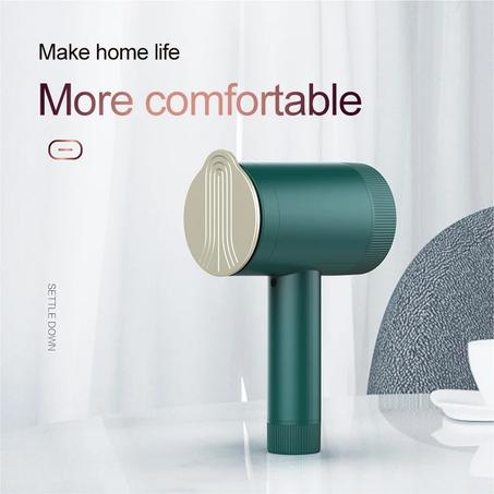 مكواة الملابس و مزيلة الوبر في جهاز واحد