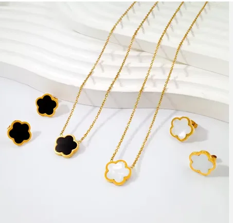 طقم مجوهرات بالجملة عصري وراقي من الفولاذ المقاوم للصدأ