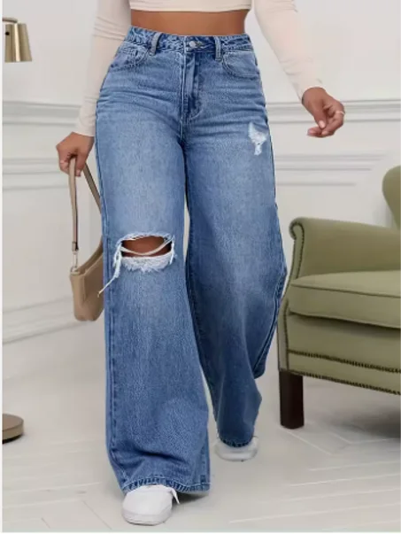 ملابس نسائية