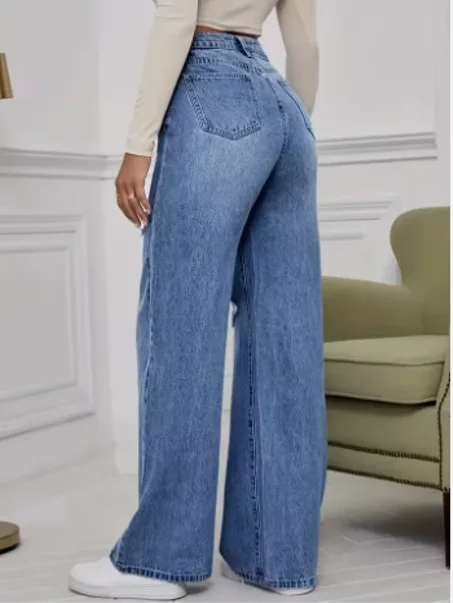 بنطلون جينز نسائي