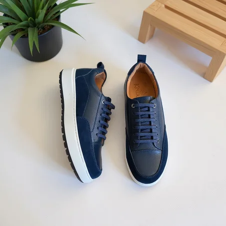 Sneaker en cuir premium - 018