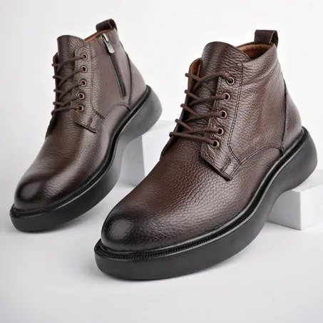 Bottes en cuir véritable 013
