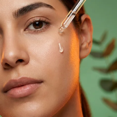 العناية بالبشرة