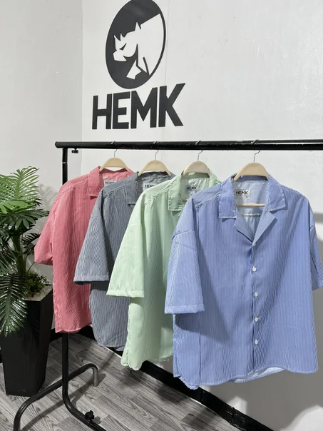 قميص مقلم اوڤرسايز نص كم