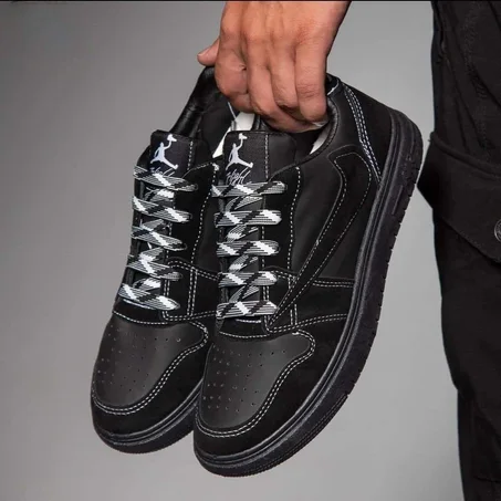 كوتشي بلاك فانتوم