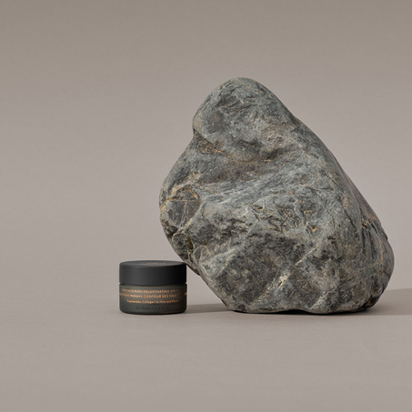 MEMENTO MORI REJUVENATING EYE MASK