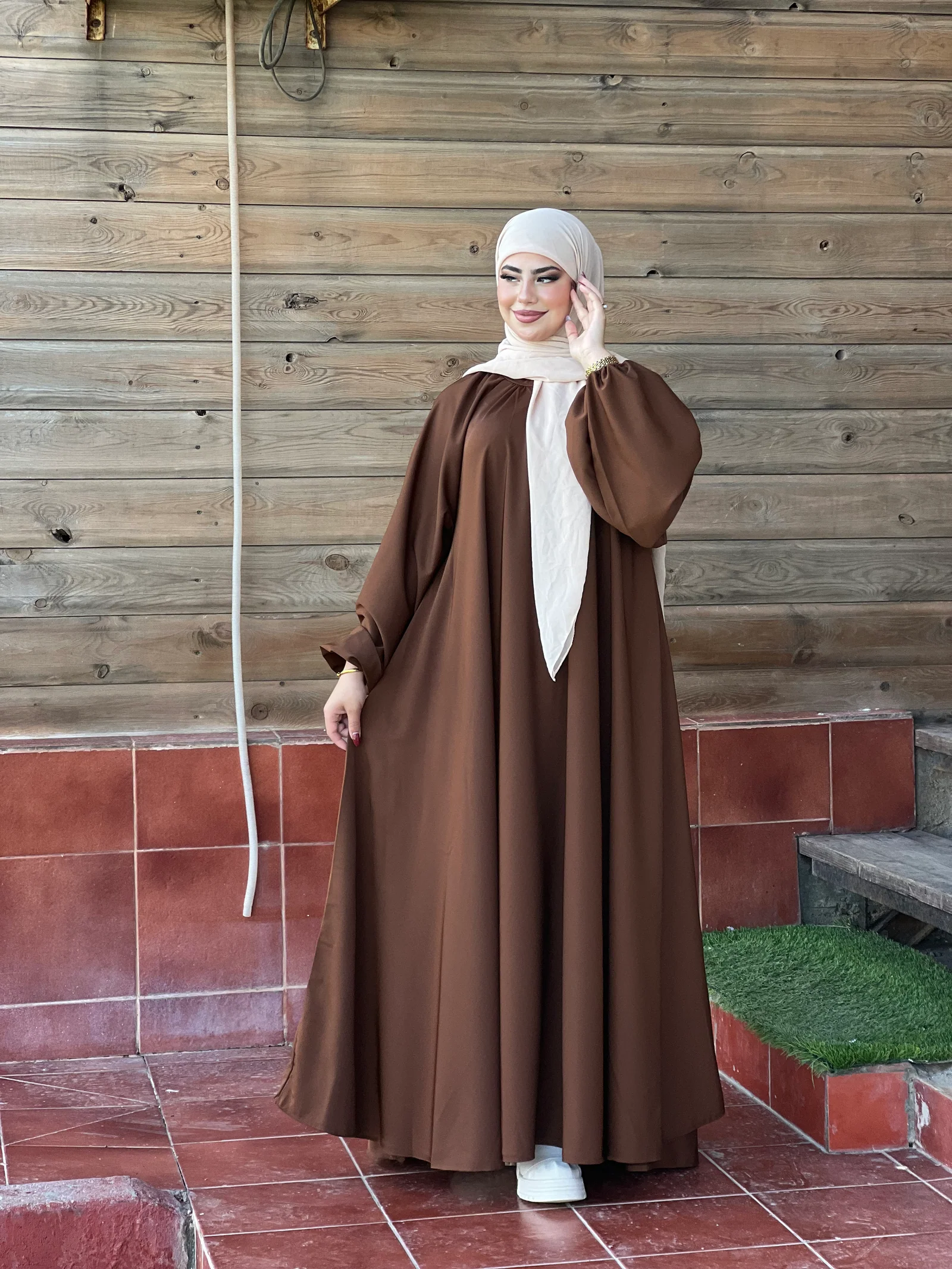 حجاب الاء مع التوصيل المجاني