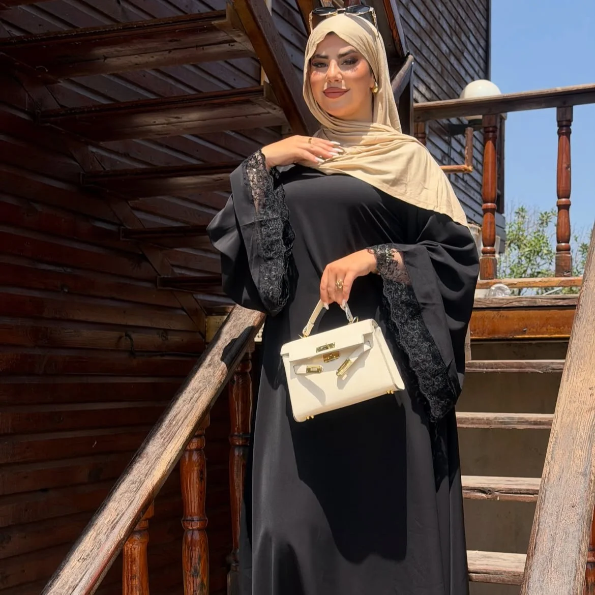 Hijab yakout