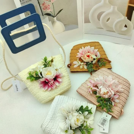 Sac à main de paille pour fillette