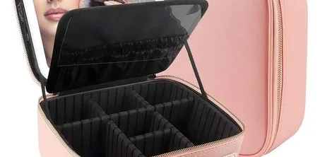 شنطة مكياج للسفر