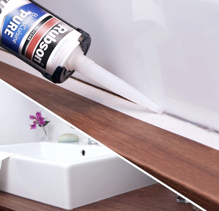 Outils de calfeutrage 5 en 1 + Cylindre de silicone blanc