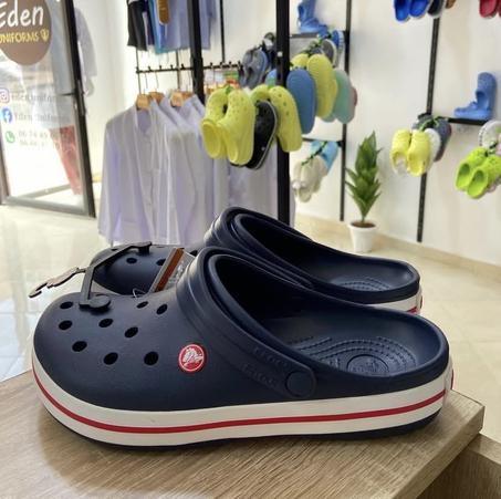 Navy & Pepper