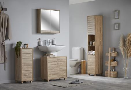 خزانة خشبية أنيقة تحت المغسلة… ترتيب وأناقة في حمامك