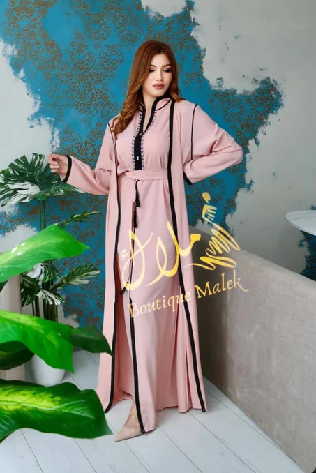قفطان ثلاث قطع