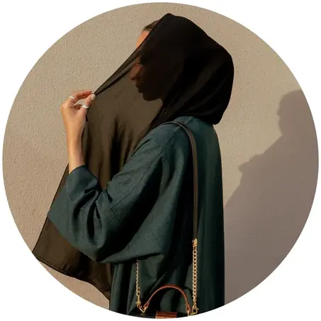 ملابس نسائية