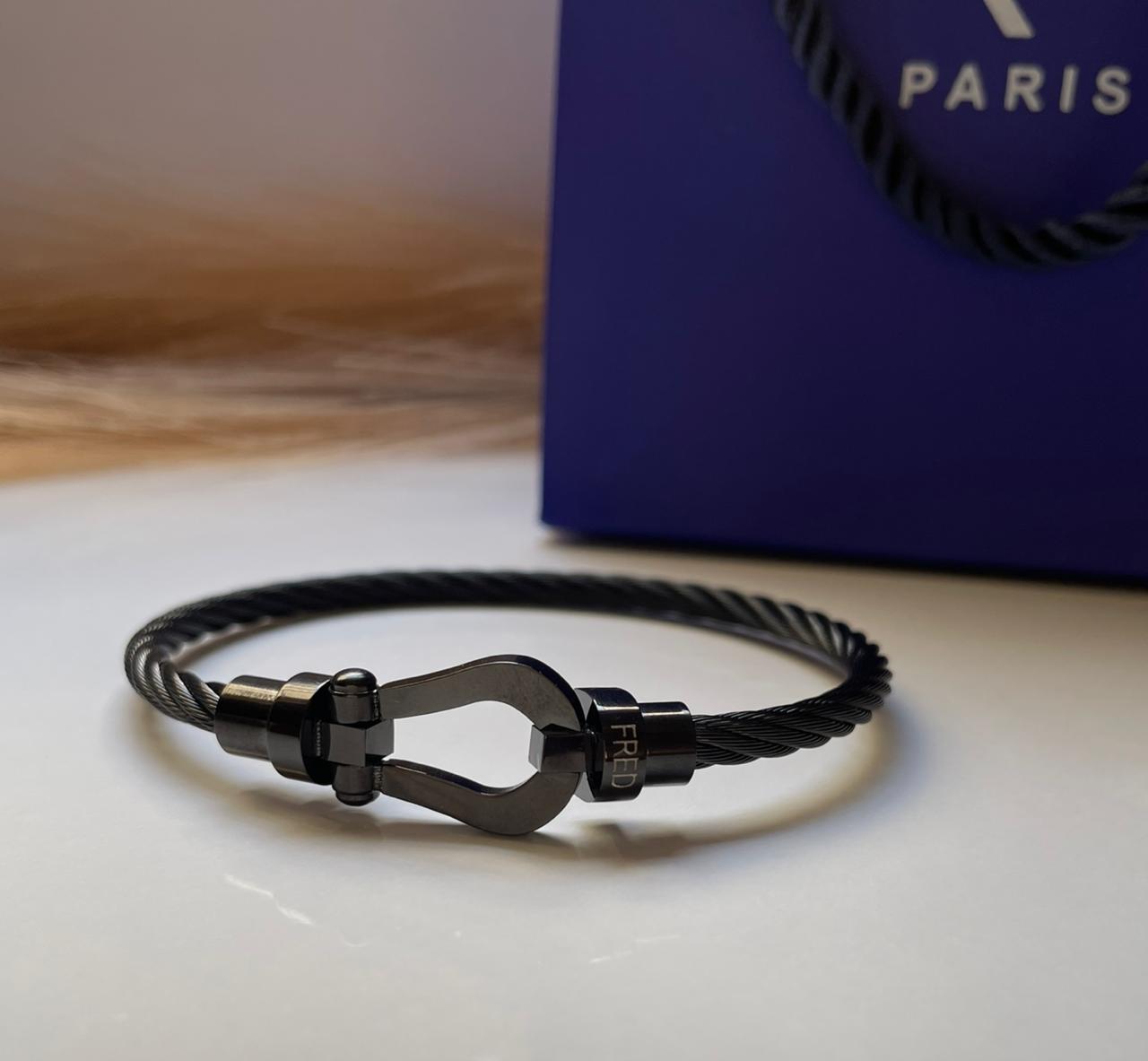 Bracelet Fred pour les hommes avec packaging complet
