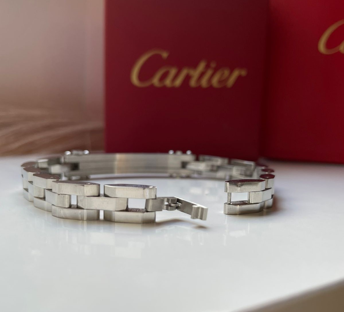 Bracelet hommes Cartier en acier avec packaging complet