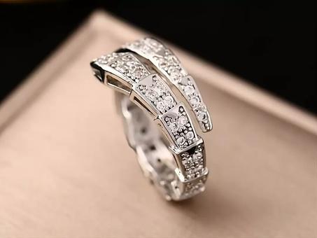 Bague femme BVLGARI en acier inoxydable