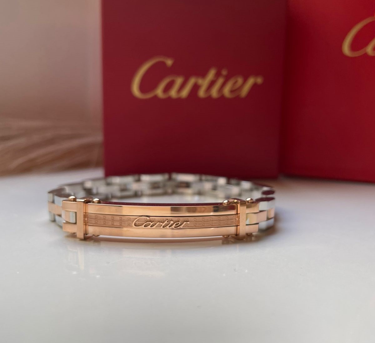 Bracelet hommes Cartier en acier avec packaging complet