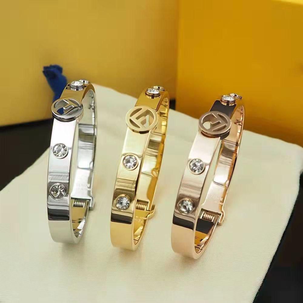 Bracelet Fendi avec strass en acier inoxydable