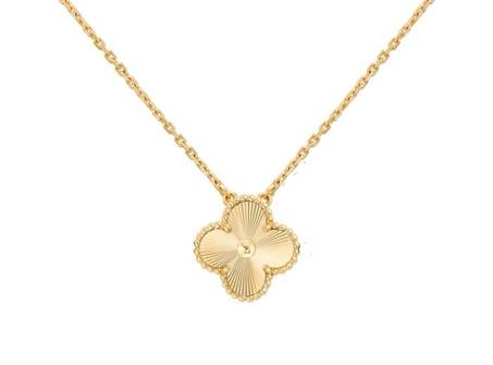 Collier VAN CLEEF Doré en acier inoxydable