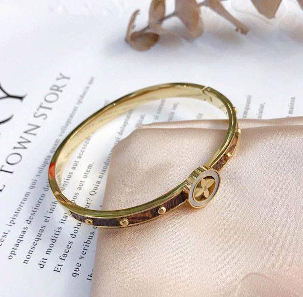 Bracelet Louis vuitton en acier inoxydable
