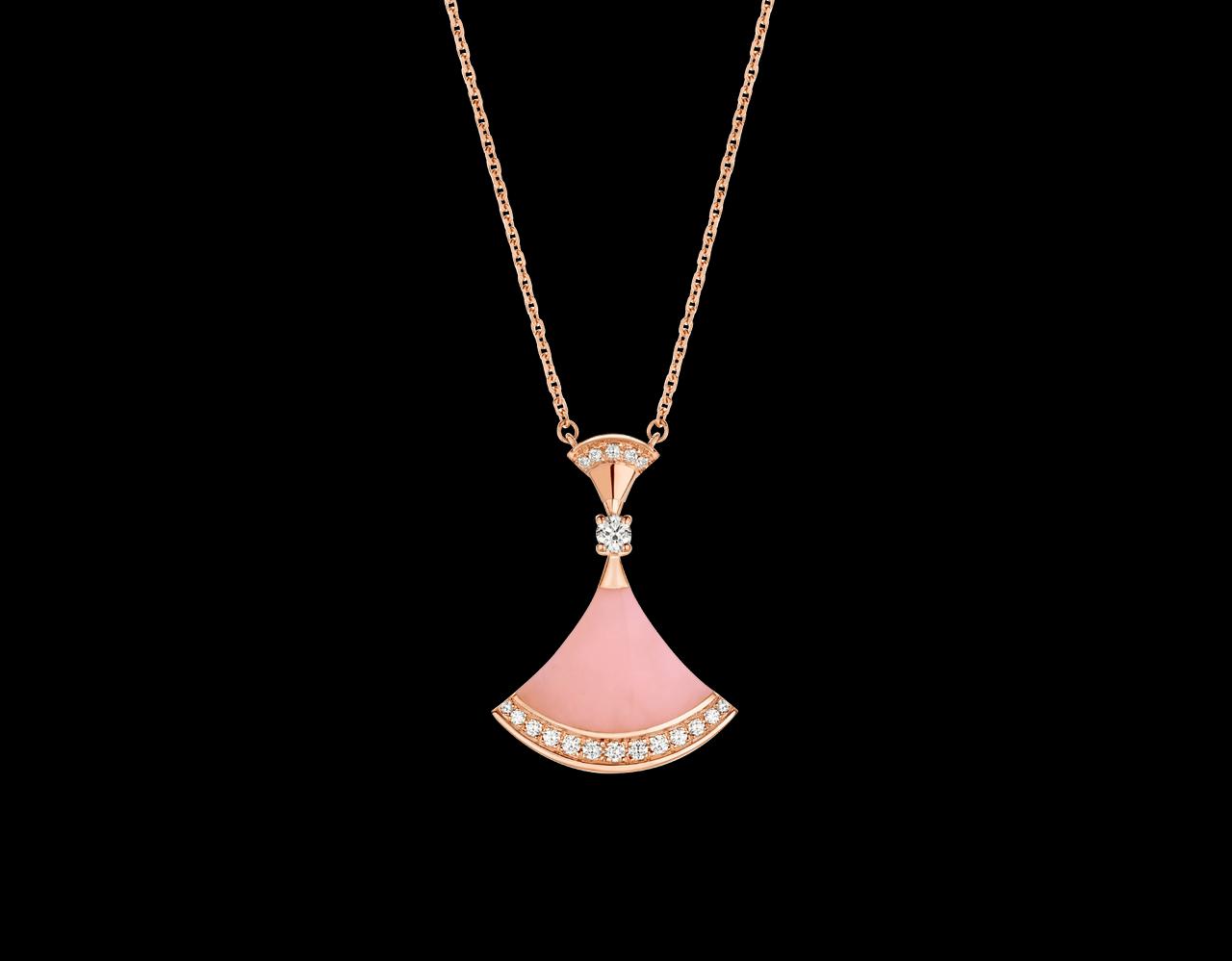 Collier femme BVLGARI divas dream doré en acier inoxydable
