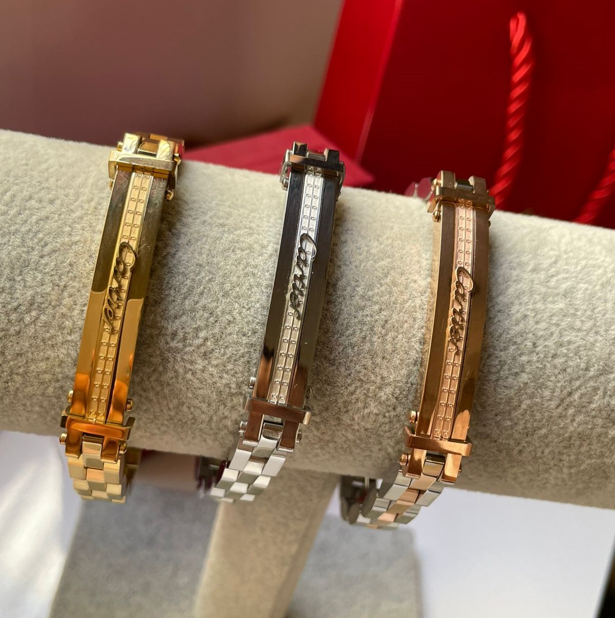 Bracelet hommes Cartier en acier avec packaging complet