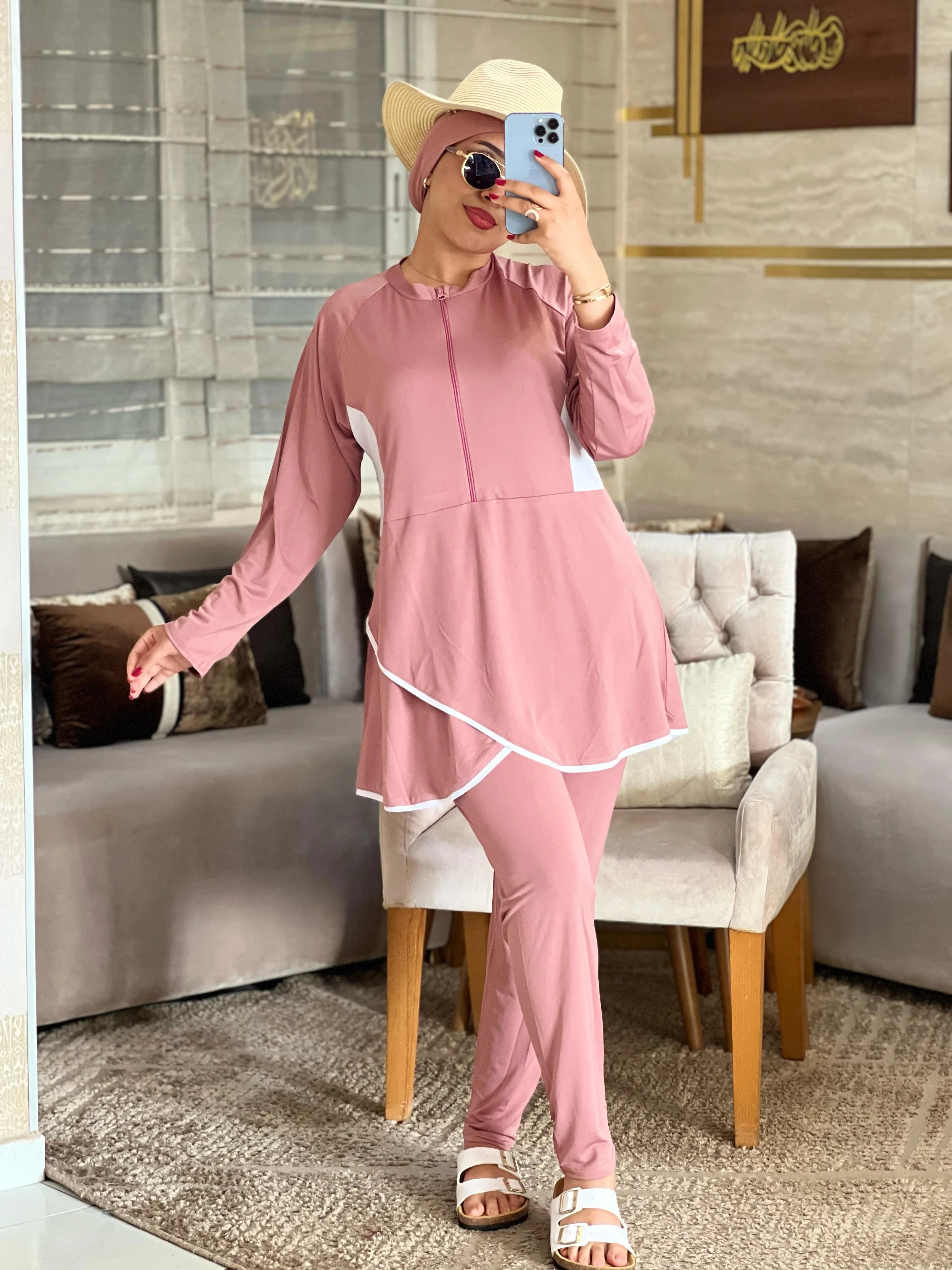 طقم السباحة "إيليغانس