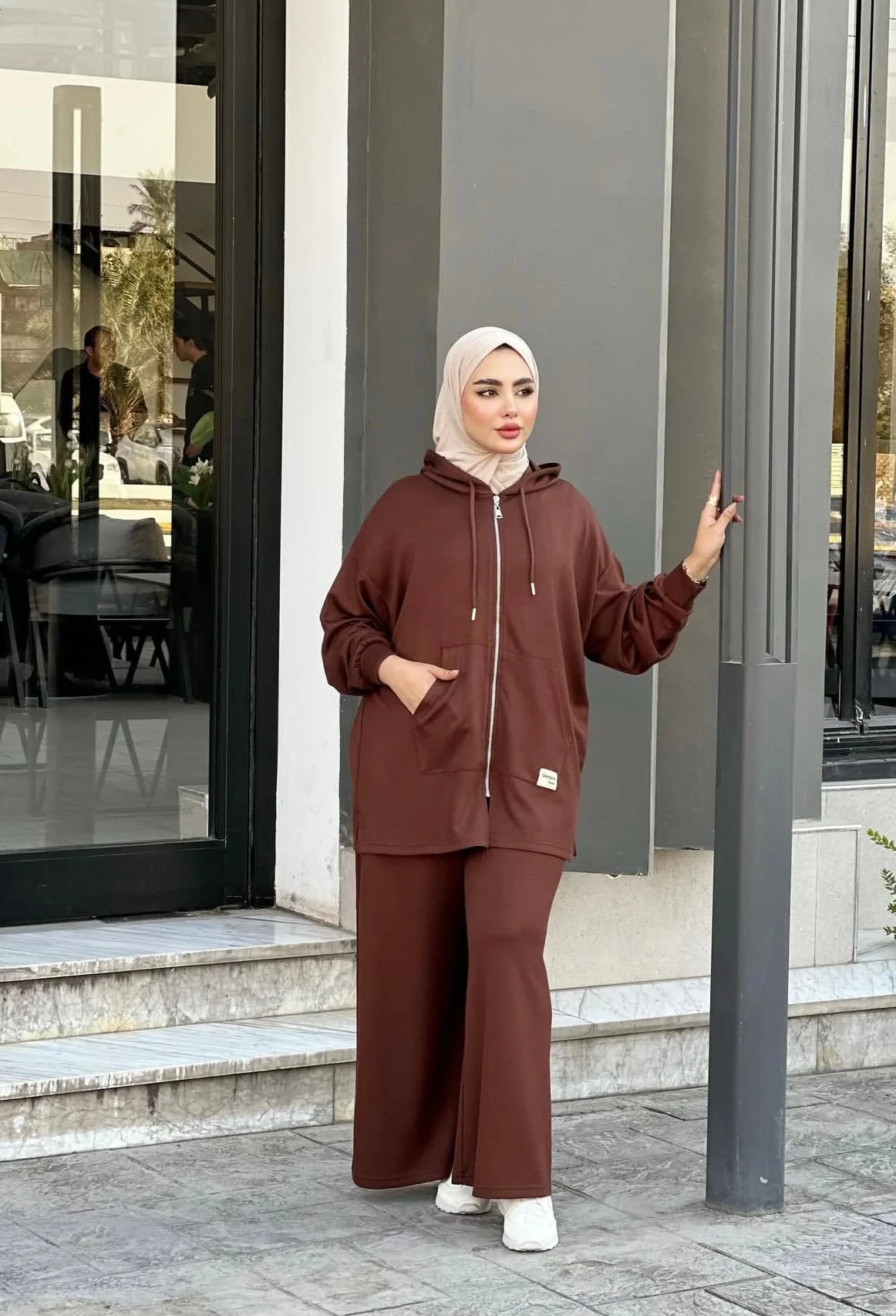 طقم "سبور شيك" بالسنسلة
