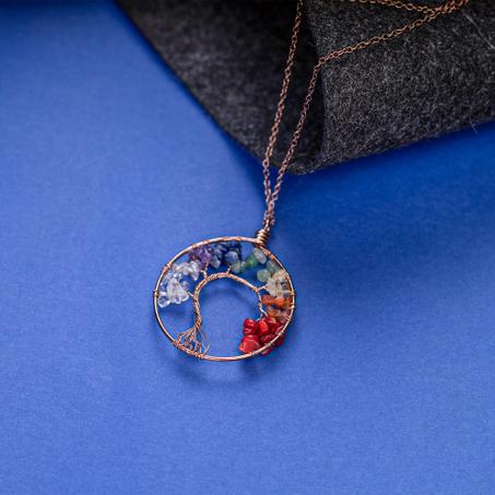 قلادة شجرة الحياة