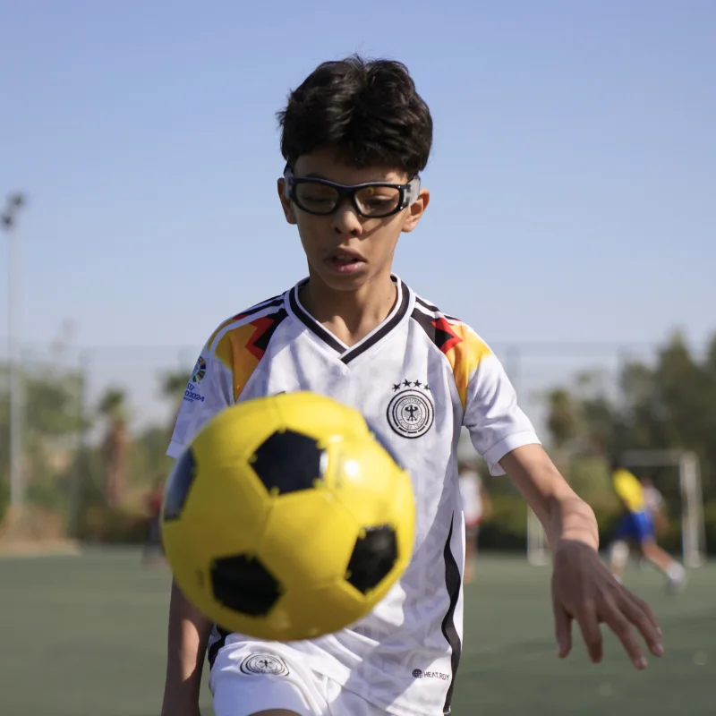 النظارات الرياضية المضادة للصدمات للأطفال