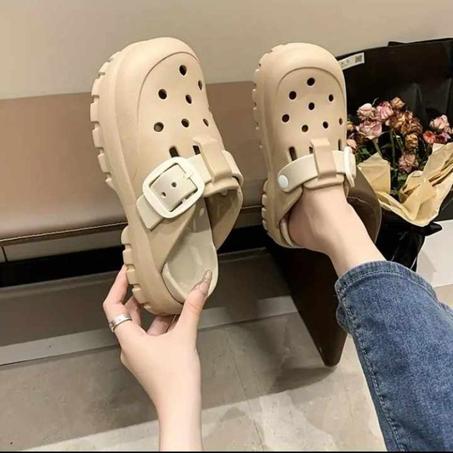 Luxury women   L401 Sandales (Slipper) Carmel