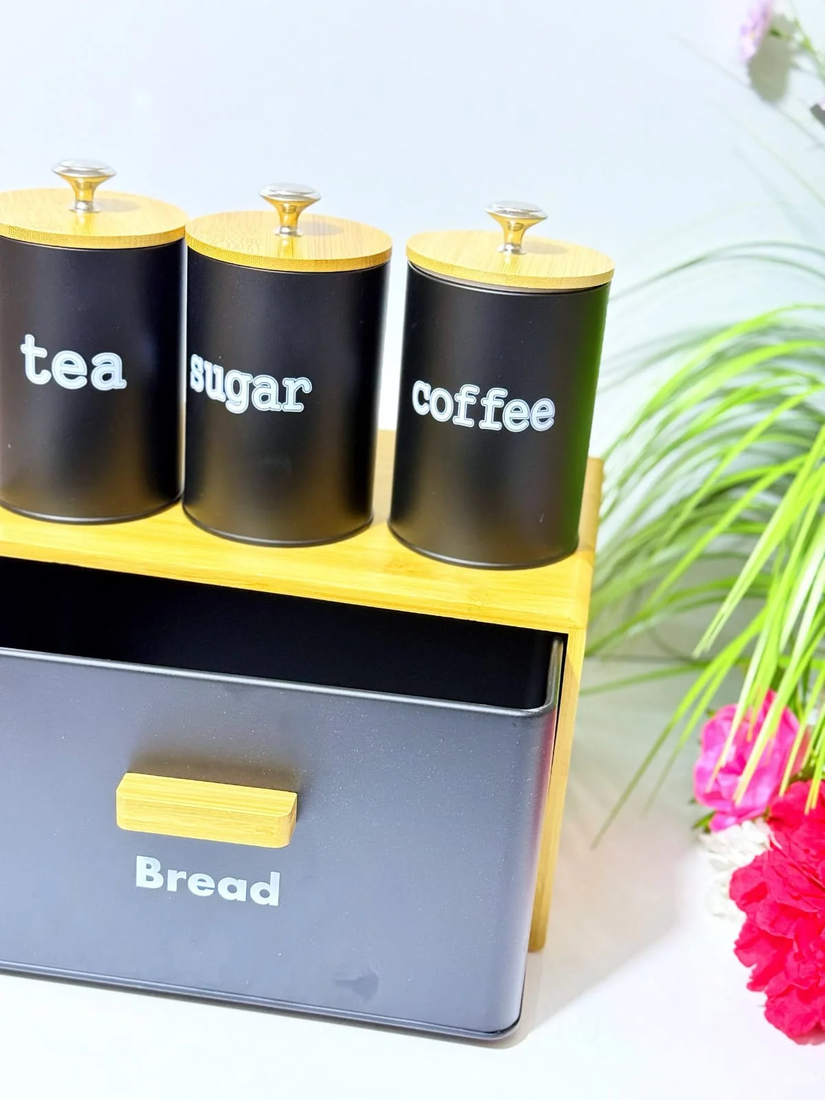 Boîte à pain au Design moderne