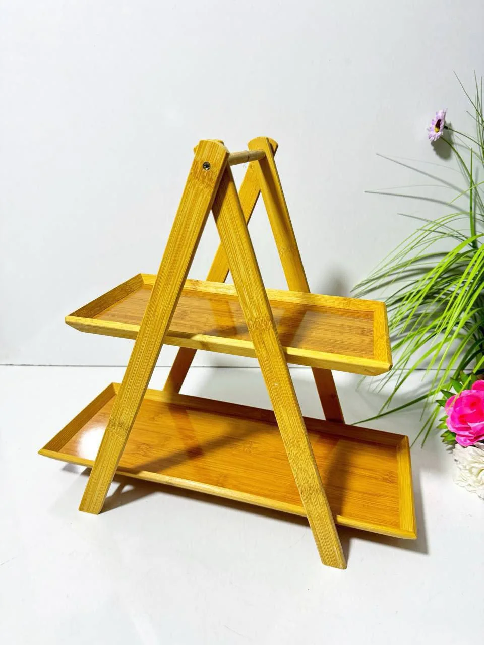 Plateau de Service à 3 Niveaux en Bois – Présentoir à Gâteaux et Fruits