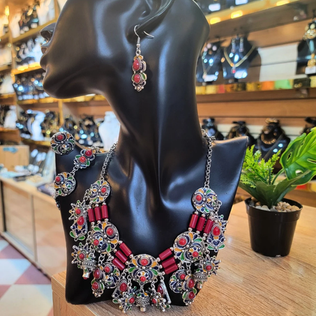 Parure Kabyle "Thayeri" – L’Opulence des Traditions