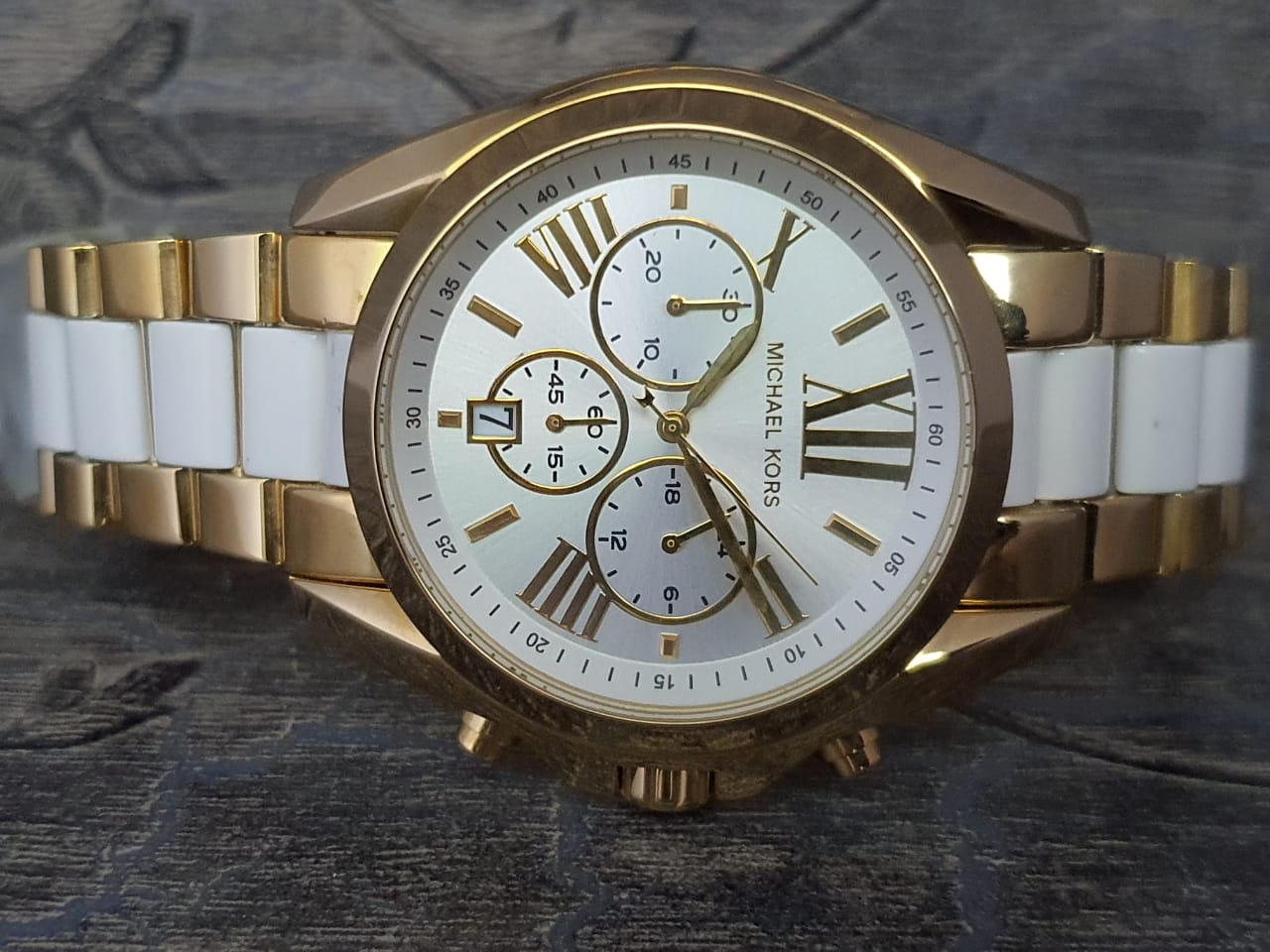 Michael kors ceramic