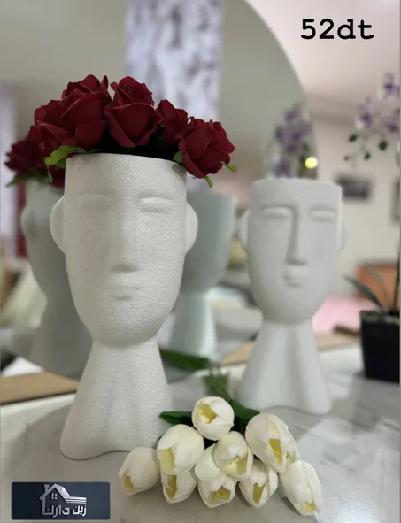 Vase décoratif visage blanc en céramique