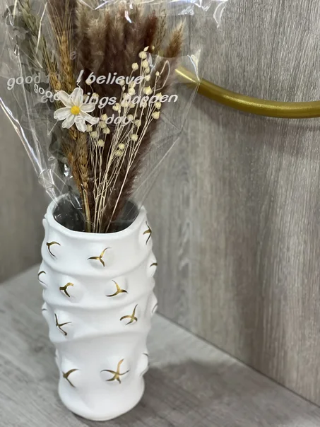 Vase décortif en céramique