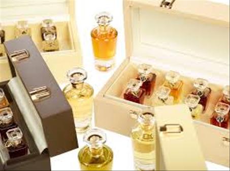 عطور فاخرة