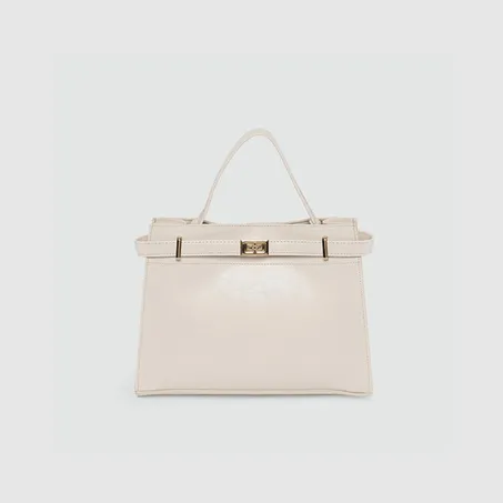 She Bag — L’élégance intemporelle