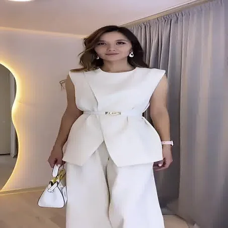 🌸 طقم نسائي أنيق – موضة ربيع وصيف 2026 🌸